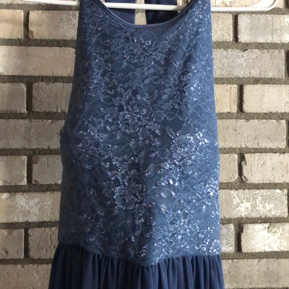 Vera Wang Dress - Picture 2 of 7